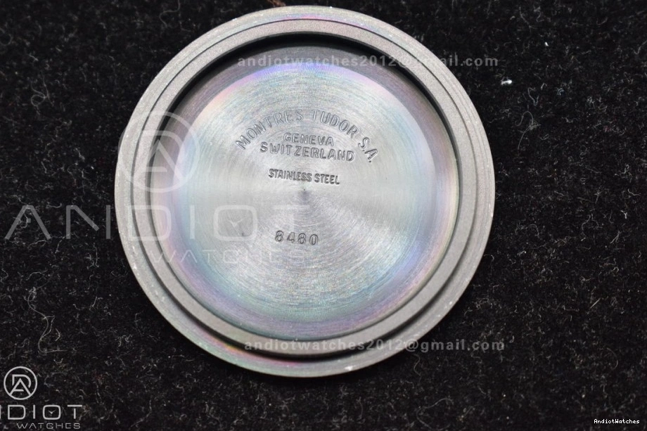 Best Leather A2824 on Heritage ZF Black Dark V Edition Strap Bezel Bay DLC ComfortFit Distressed 425 1:1 Black 0203